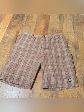 Insight Mens Casual Shorts Brown Red Plaid Flat Front Size 34